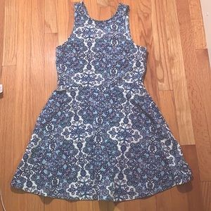Blue/white/purple pattern dress